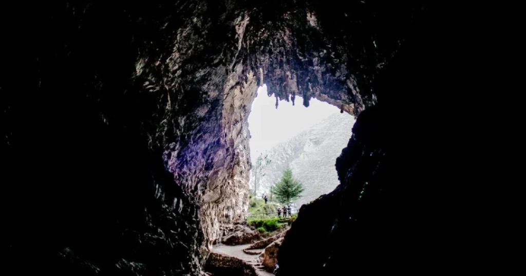 La Gruta de Huagapo