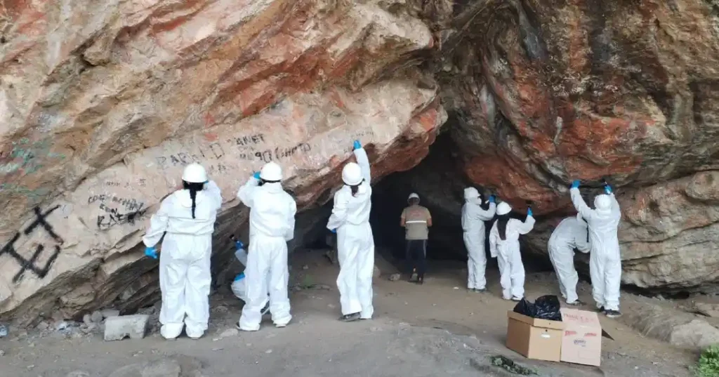 Cueva de Guitarreros