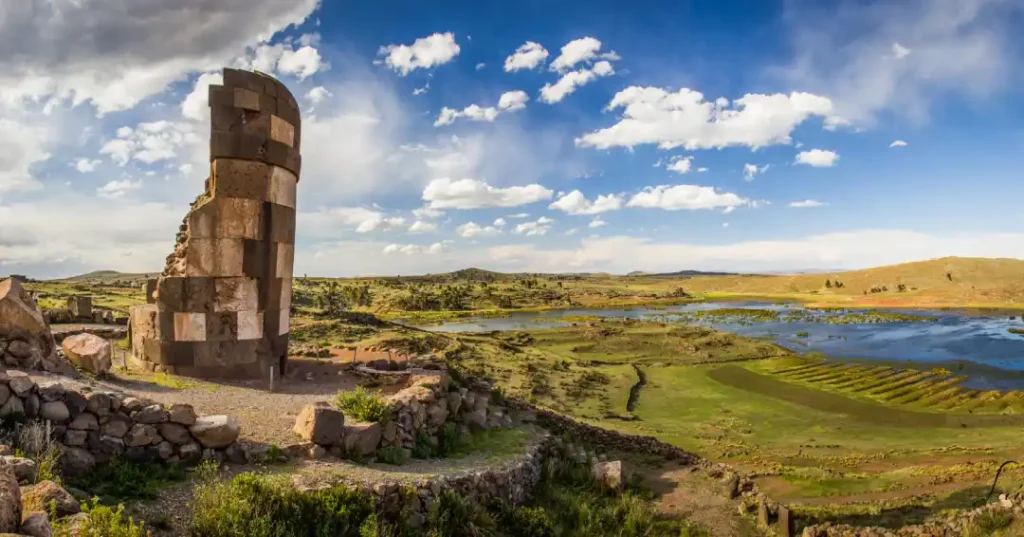 Complejo Arqueológico de Sillustani