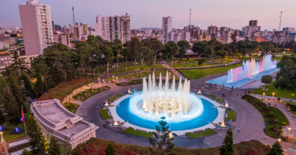 Circuito Mágico del Agua