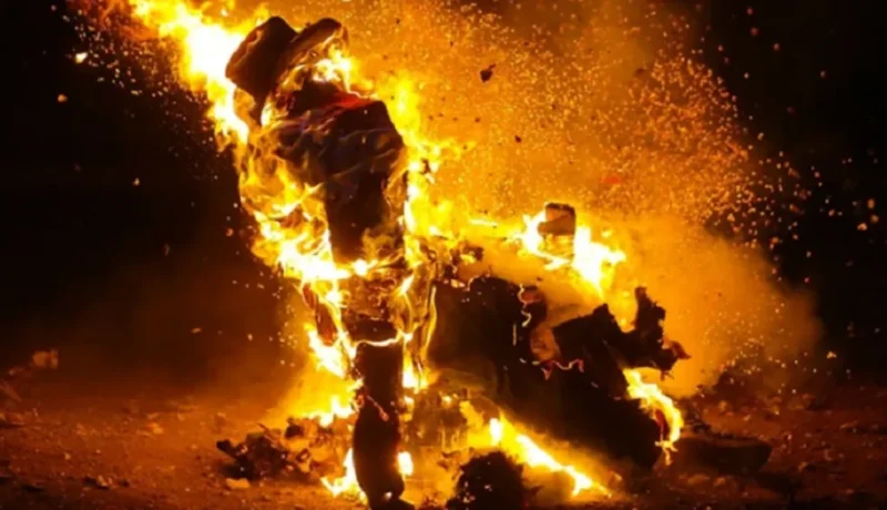 Muñecos Años Viejos