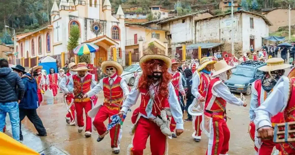 Danza de los Abuelitos de Huaribamba