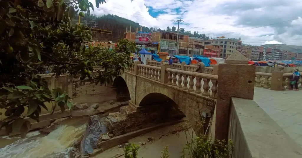 Puente Colonial El Chumbao