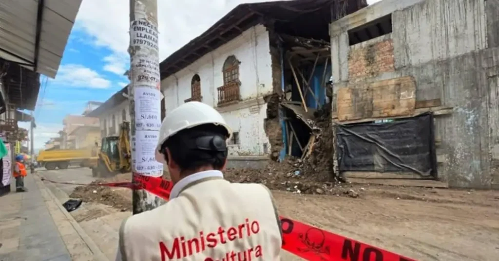 Investigan colapso parcial en casona Villanueva  de Cajamarca