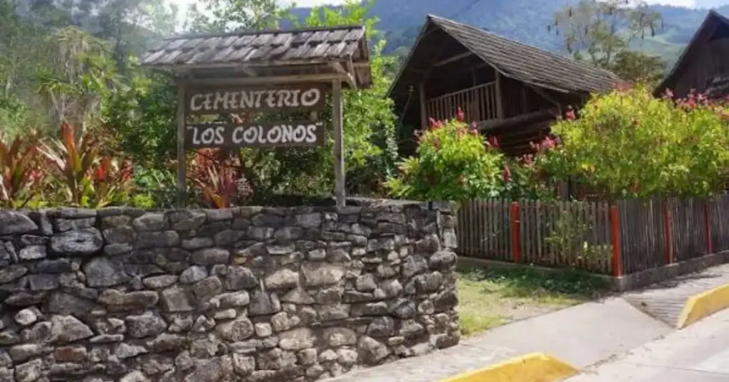 Cementerio Los Colonos
