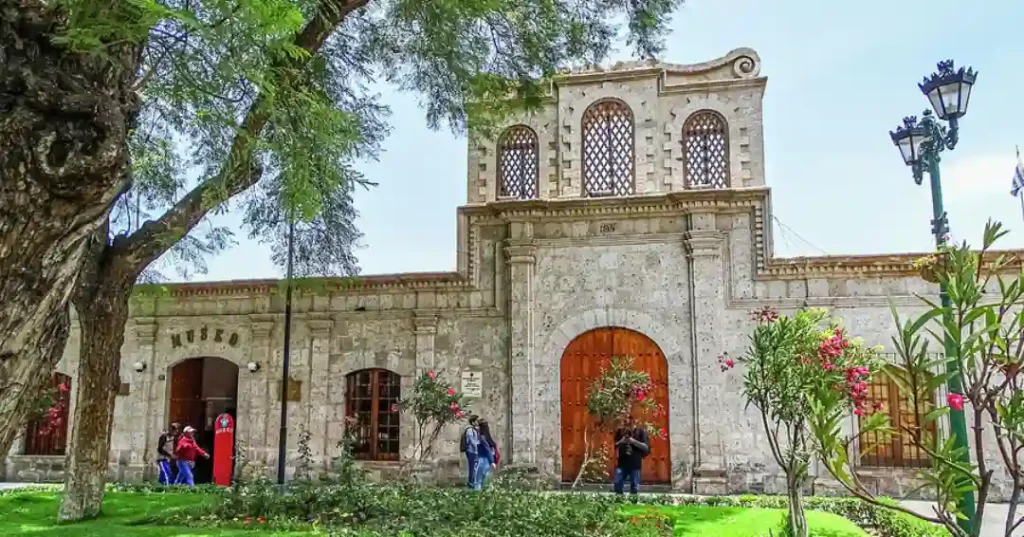 Museo Histórico Municipal Guillermo Zegarra Meneses