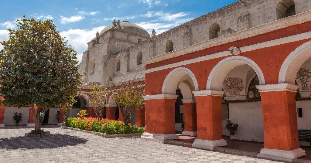 Monasterio